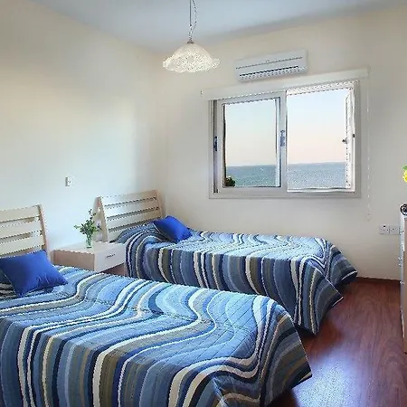 Villa Jasmine By The Sea Pernera